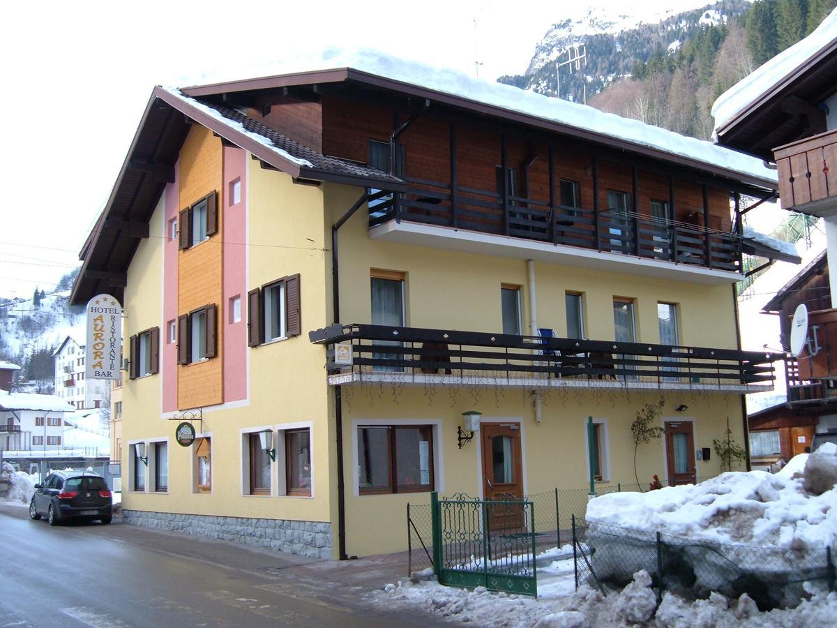 Hotel Aurora Rocca Pietore Exterior foto